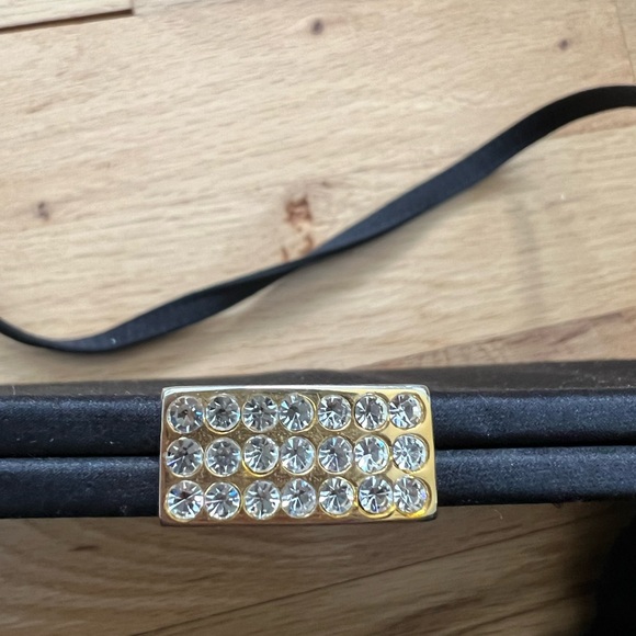 Black satin like evening bag - Picture 4 of 5